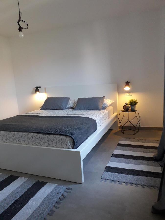 Zara Apartment บานโจเล ภายนอก รูปภาพ