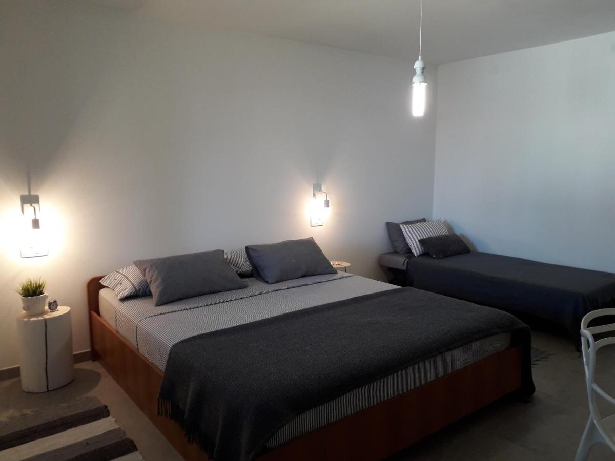 Zara Apartment บานโจเล ภายนอก รูปภาพ